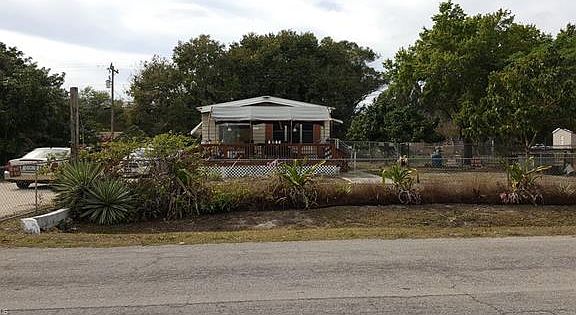 2nd image of 8086 Everhart Dr