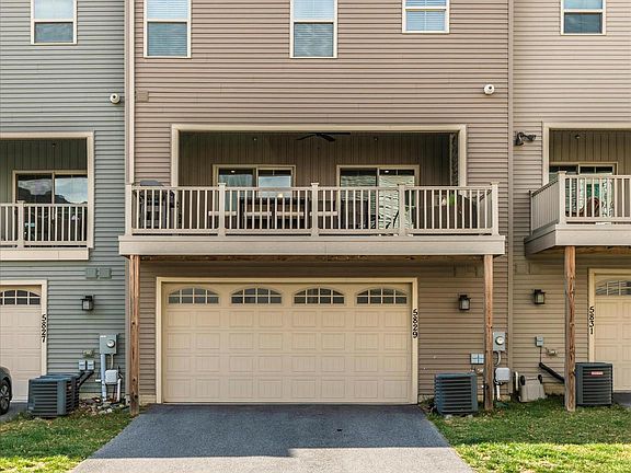 3rd image of 5829 Eaglehead Dr