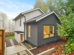 9230 SW 1st Ave #B, Portland, OR 97219