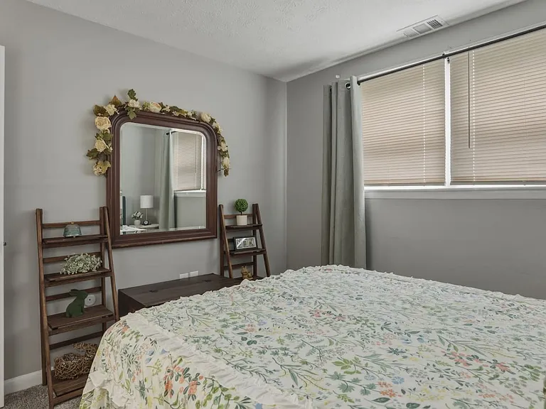 141 W Pulteney St #103 — Photo 25