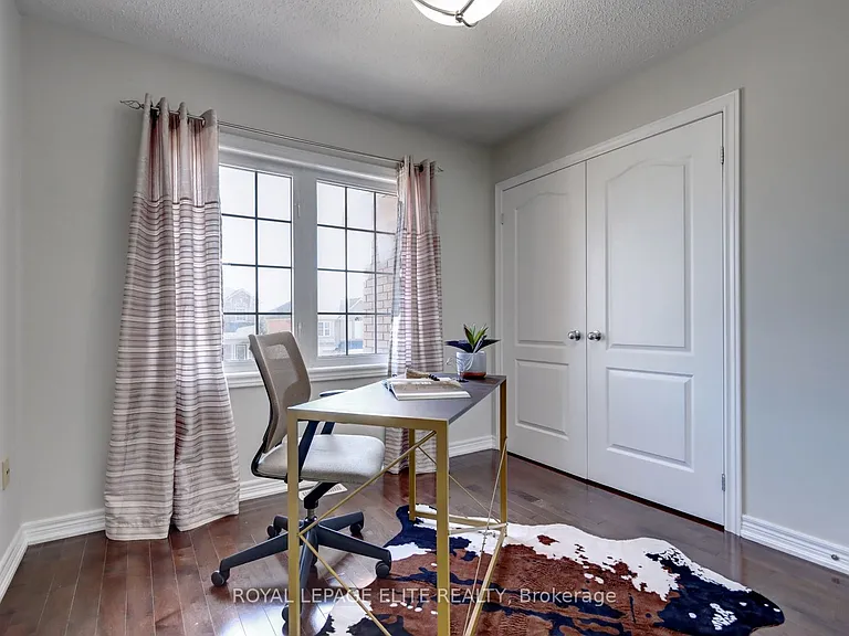 2437 Hilda Dr — Photo 26