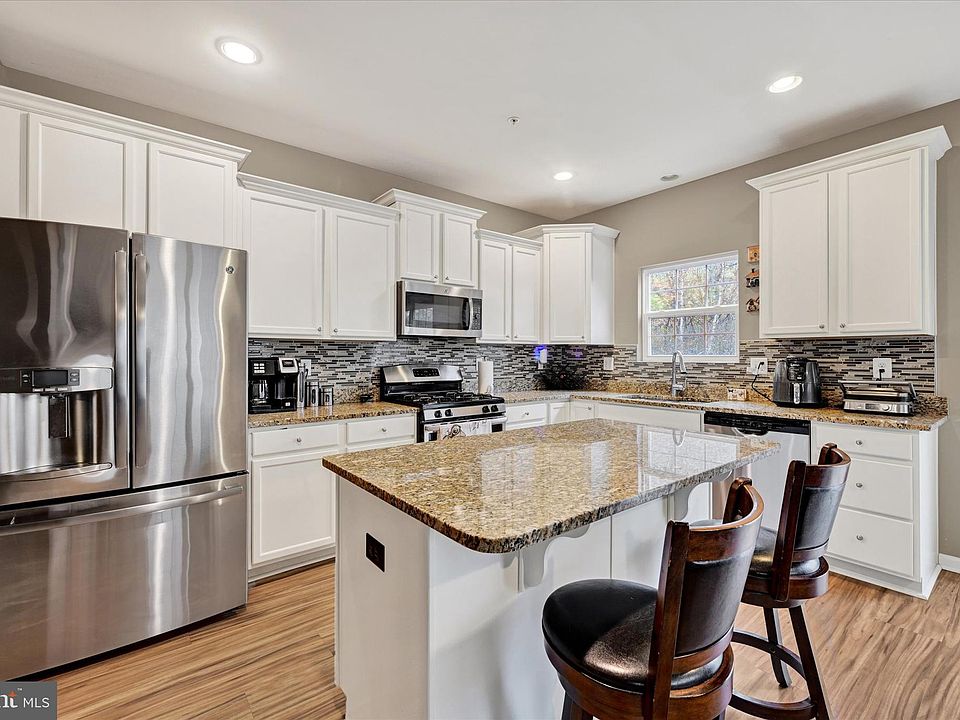 1st image of 7011 Dannfield Ct