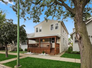 6228 W Newport Ave, Chicago, IL 60634