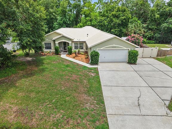 2nd image of 4024 Red Pine Ln