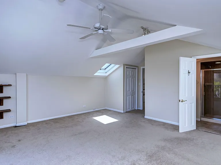 3748 N Clifton Ave — Photo 28