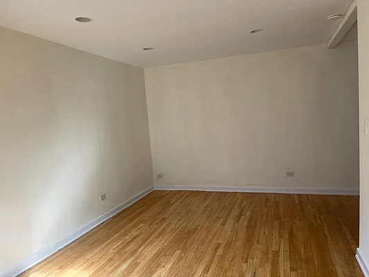 Rented by EXP Realty NYC | media 11