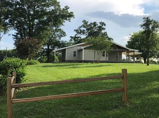 1465 Walls Cir, Trenton, GA 30752