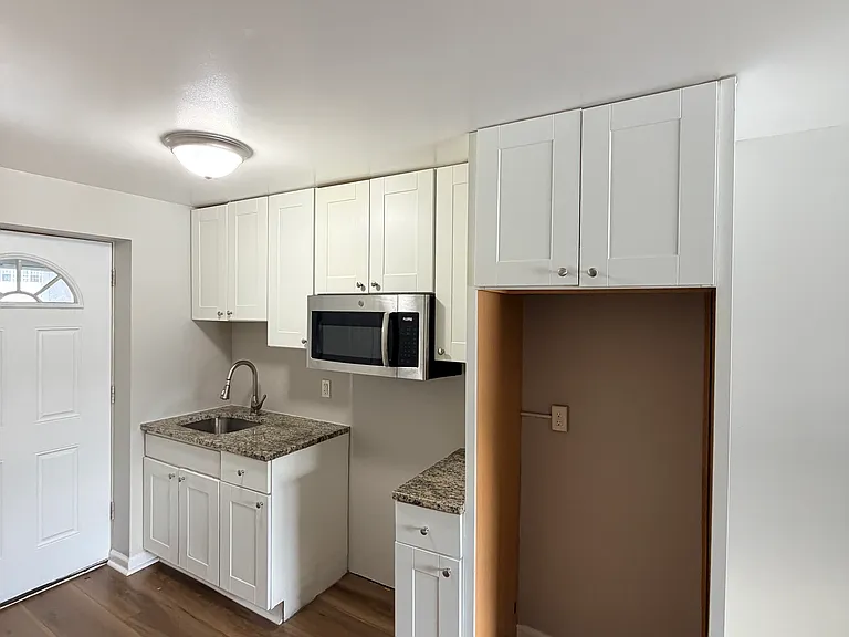 131 Cosey Beach Ave #A6 — Photo 3