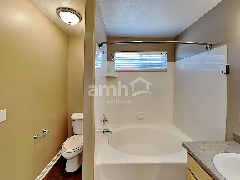 8553 S 6430 W — Photo 12