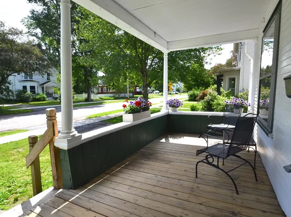 27 Randall Street, Waterbury, VT 05676