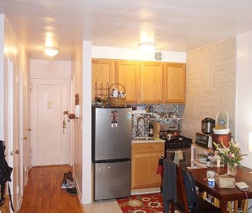 2nd image of 444 E 87th St APT 2G