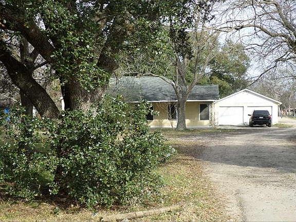 2nd image of 3608 N Alexander Dr