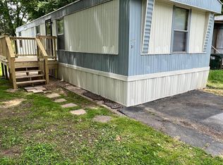 2808 Clark Run Rd, Louisville, KY 40216