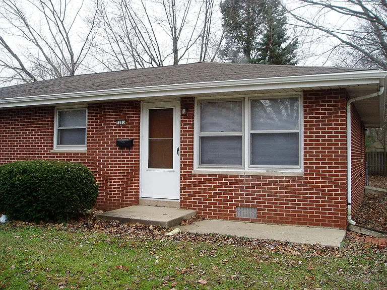 2213 Philo Rd — Photo 11