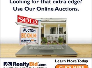 W Fulton Ave, Roosevelt, NY 11575