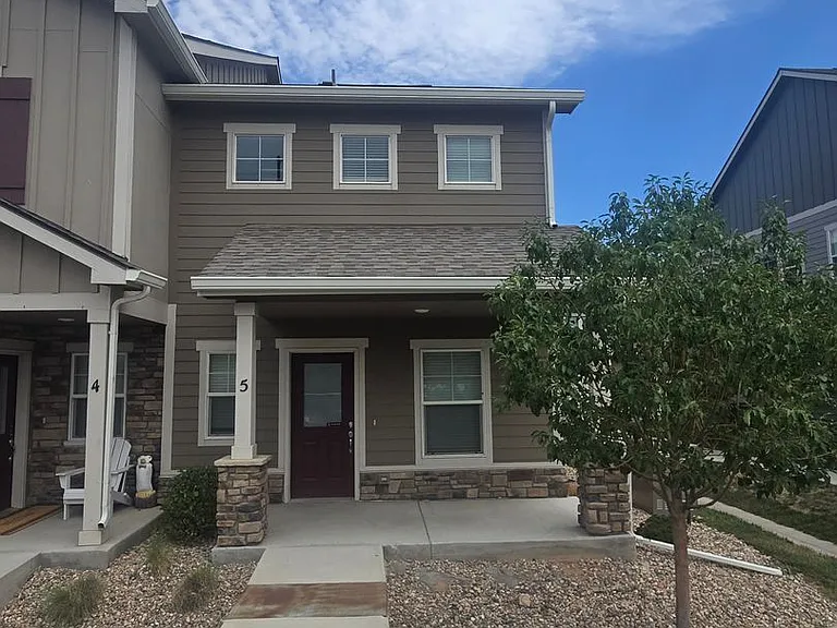 2421 Ridge Top Dr #5 — Photo 1
