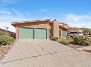 6111 Sierra Valle Ln, El Paso, TX 79912
