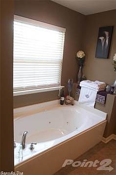 5th image of 14001 Chesterfield Cir