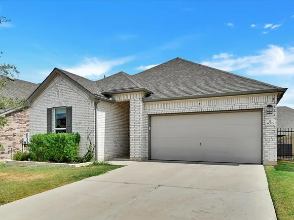 8013 Philbrook Dr, Austin, TX 78744