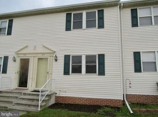 153 Center St, Hanover, PA 17331
