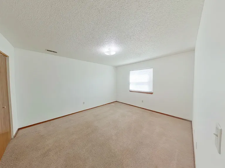3950 N Garland Cir #3 — Photo 5
