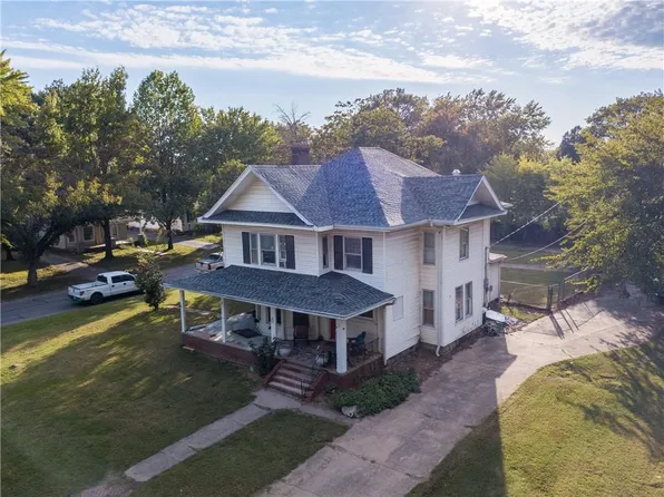 1601 N Elm St, Pittsburg, KS 66762