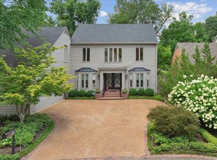 4370 W Cherry Place Dr, Memphis, TN 38117