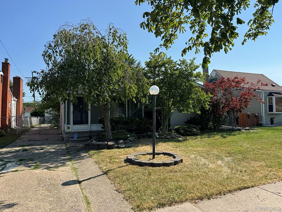 1st image of 23113 Socia St