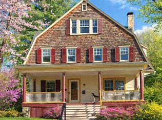 207 Hawthorne Rd, Baltimore, MD 21210