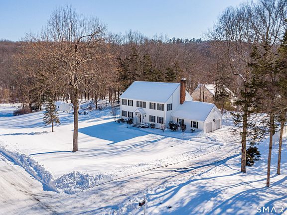 3rd image of 1 Owl Ridge Lane