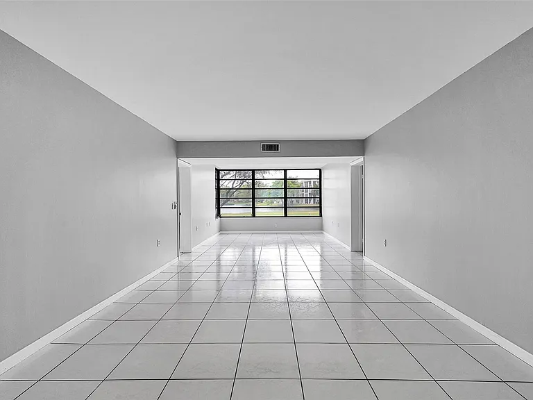1713 Whitehall Dr #103 — Photo 19