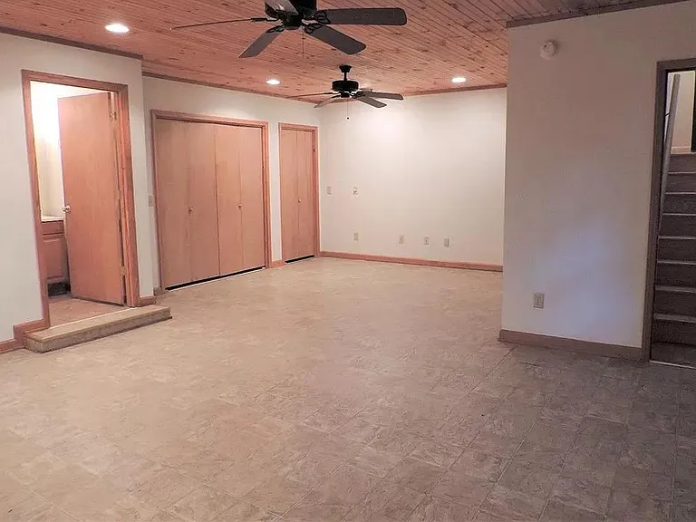 226 Clay Hodges Rd — Photo 6