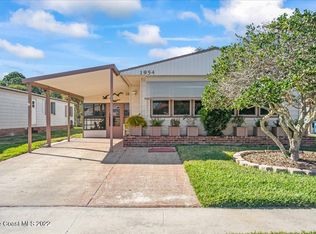 1954 Mango St NE, Palm Bay, FL 32905