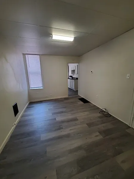 1 bed, $1,095 — Photo 3