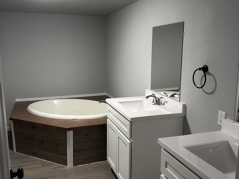 334 S Long Hollow Rd — Photo 5