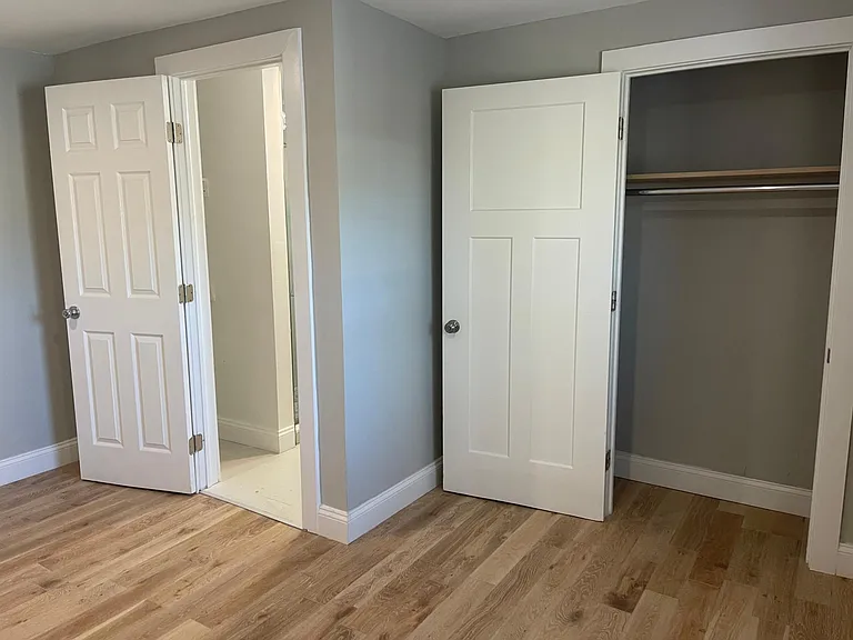 509 S 42nd St #3 — Photo 5