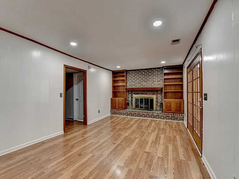 1249 Renee Dr SW #1 — Photo 21