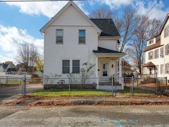 8 Benefit St, Taunton, MA 02780