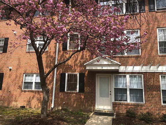 3rd image of 1424 28th St S #2