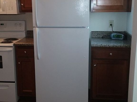 4th image of 333 Washington Ave APT 101