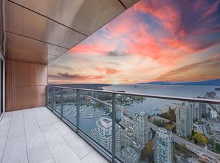 1480 Howe St #5702, Vancouver, BC