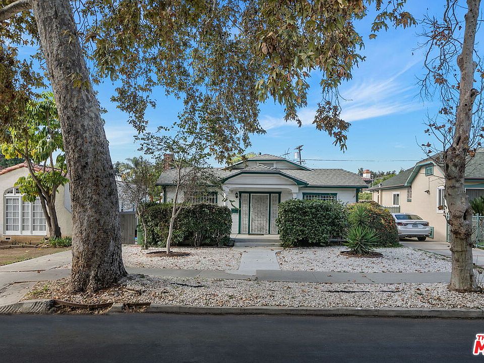 1st image of 833 N Laurel Ave