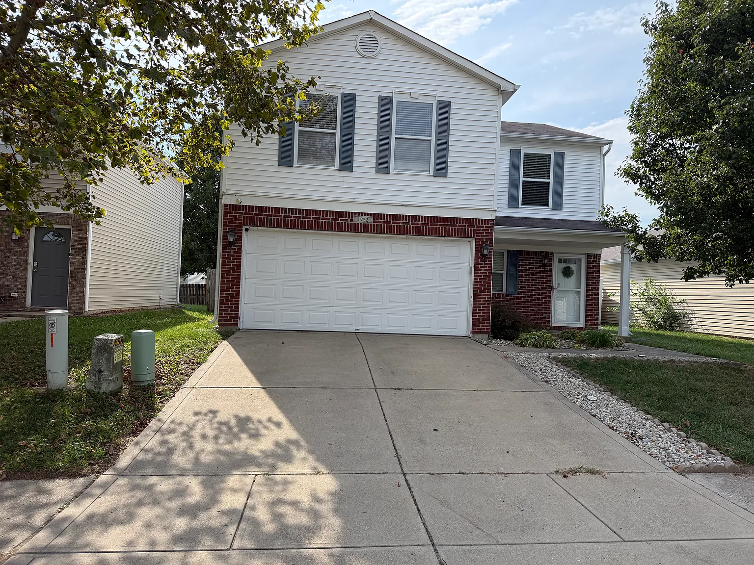 1722 Blue Grass Pkwy — Photo 1