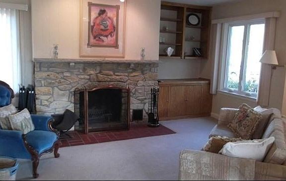 2nd image of 417 Riverview Dr