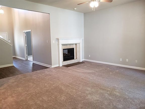 5th image of 1421 Augusta Dr