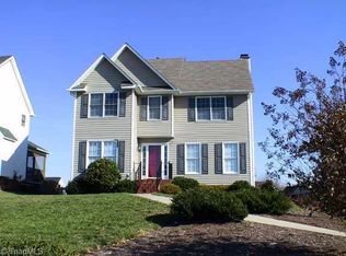 1813 SW Springfield Farm Ct, Clemmons, NC 27012