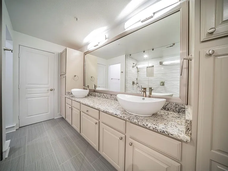 3333 Darcy St #2209 — Photo 14