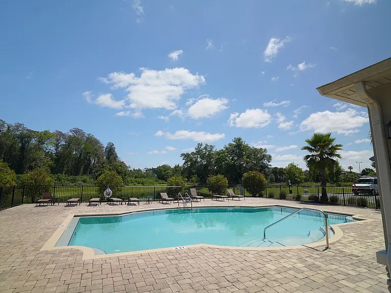 3536 Brighton Park Cir — Photo 25