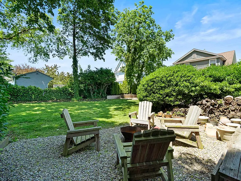 818 Trenton Ave — Photo 44