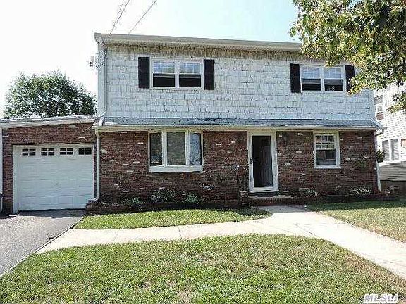 2nd image of 385 Anchor Ave